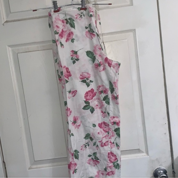 Lauren Ralph Lauren Pink and Green Floral Pajama Set - Picture 6 of 6